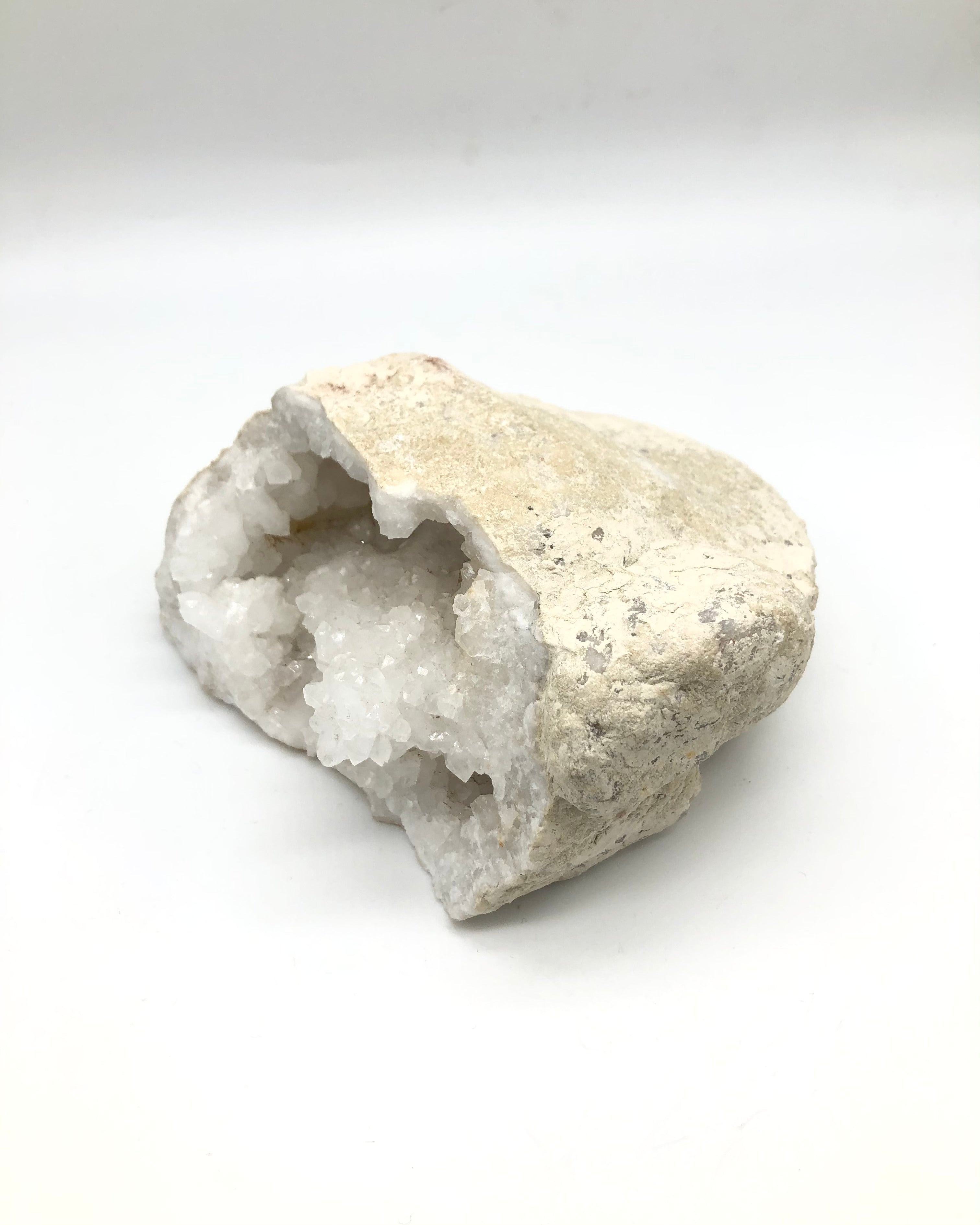 Géode de cristal de roche 6000 carats