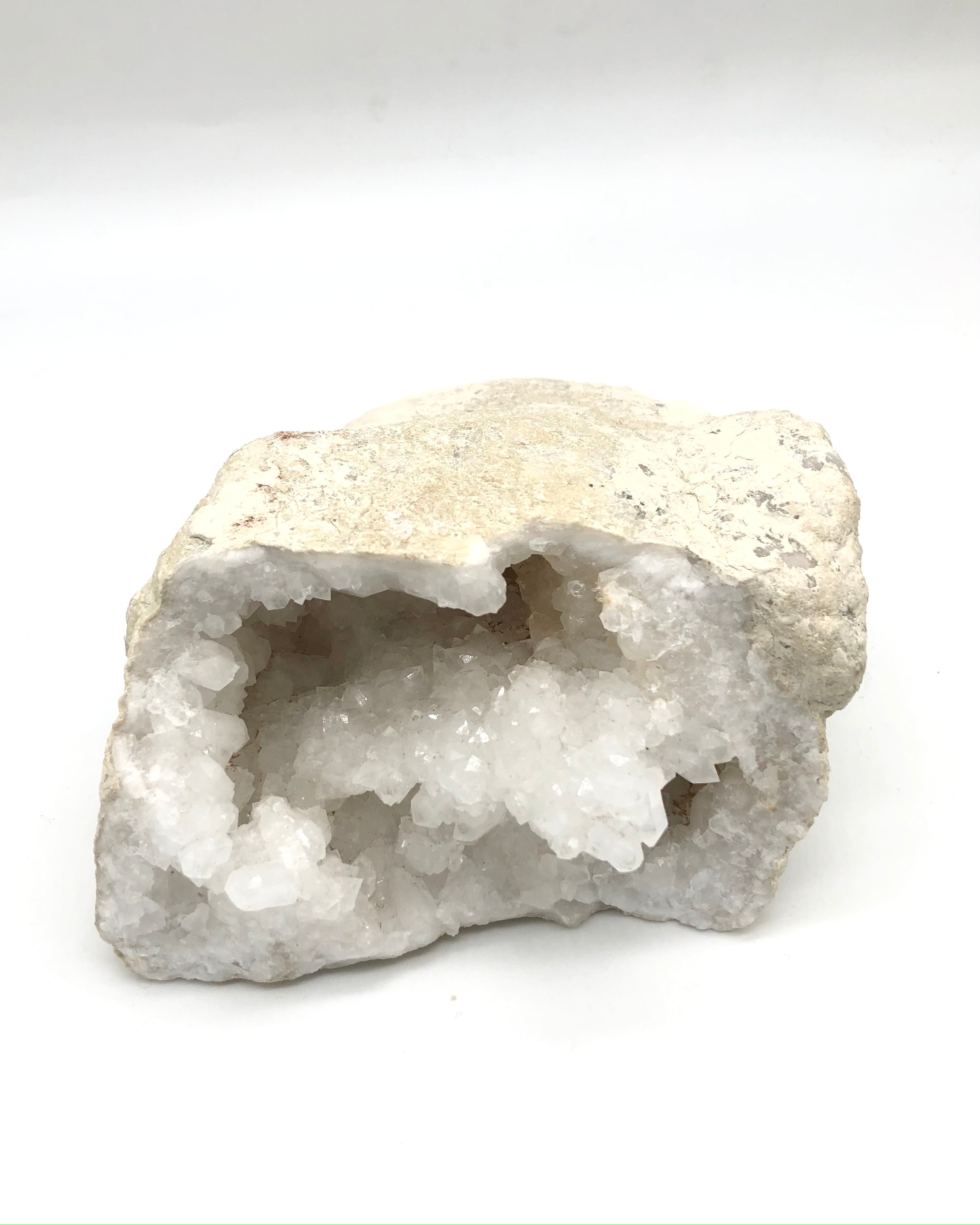 Géode de cristal de roche 6000 carats