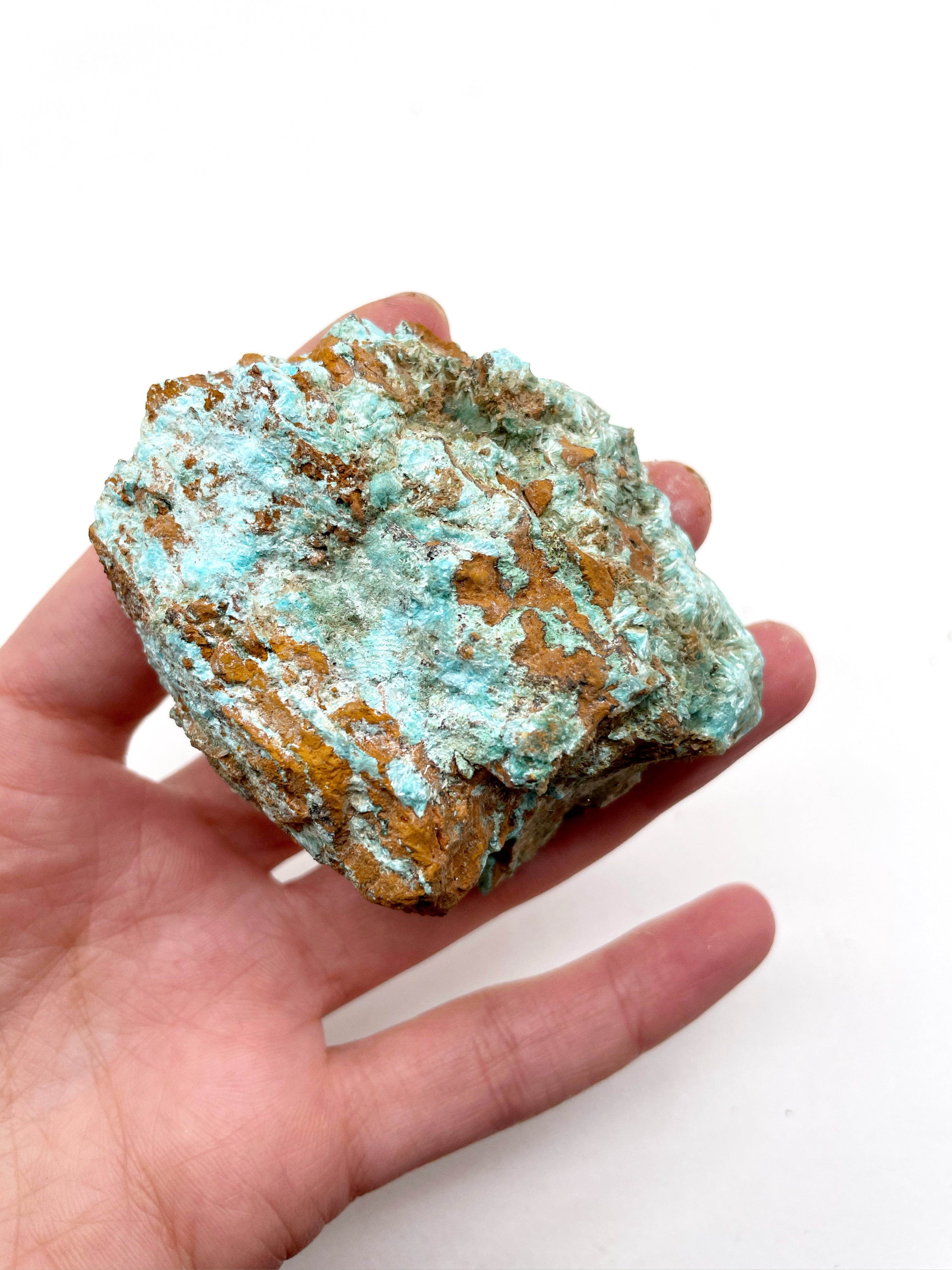 Aurichalcite 570 carats